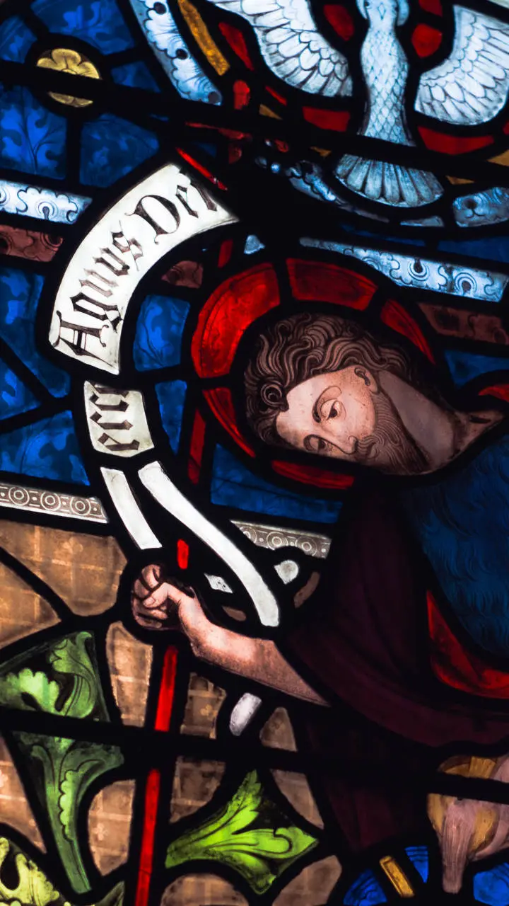 The agnus dei depicted in stained glass